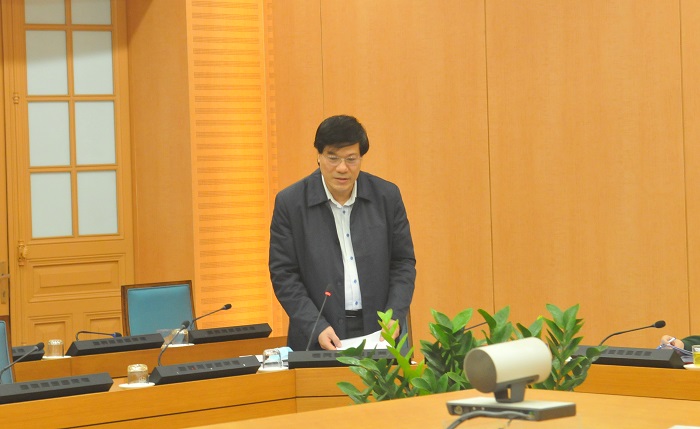 Giám đốc Trung tâm kiểm soát bệnh tật Hà Nội báo cáo tại cuộc họp Ban chỉ đạo phòng, chống dịch Covid-19 TP Hà Nội chiều 7/4.