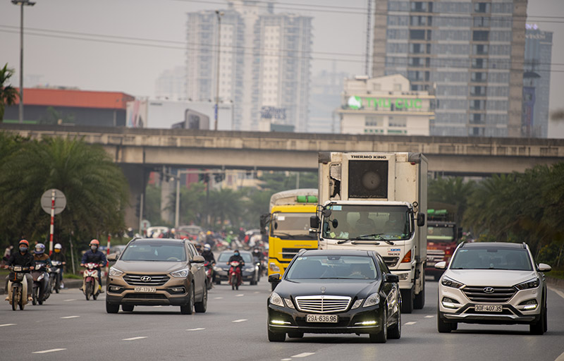 Đại Lộ Thăng long trở nên sôi động hẳn sau 1 tuần cách ly