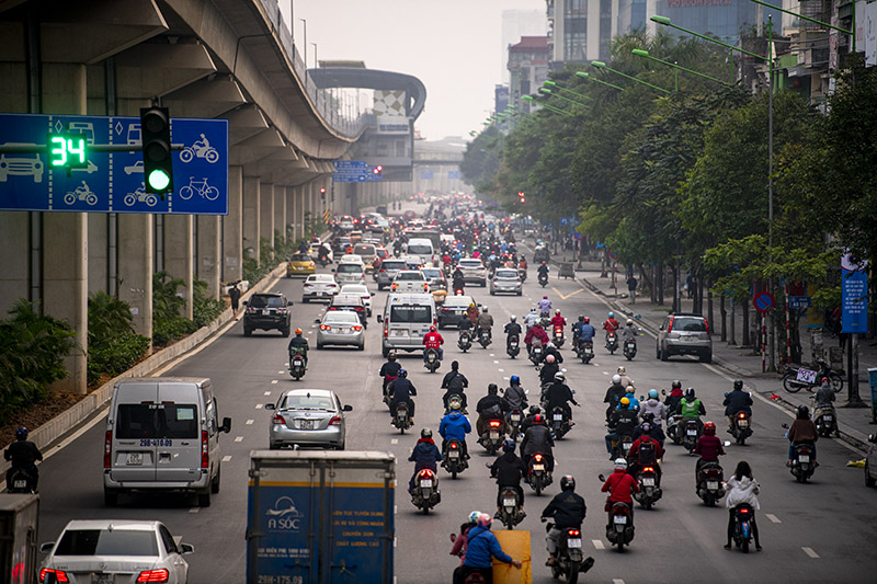 Đường Nguyễn Trãi trở&nbsp;nên đông đúc, không khác gì ngày bình thường