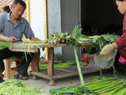 Thị trường - Tiêu dùng - Thứ nhìn như rơm từng được tiến vua, nay cháy hàng nhờ dân &quot;sành ăn&quot; tìm mua