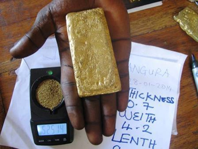 Khai thác vàng ở quốc gia này đã có từ thời cổ đại khi con người dùng các dụng cụ thô sơ, cho đến ngày nay sản xuất, xuất khẩu vàng chiếm tới 20-25% GDP.