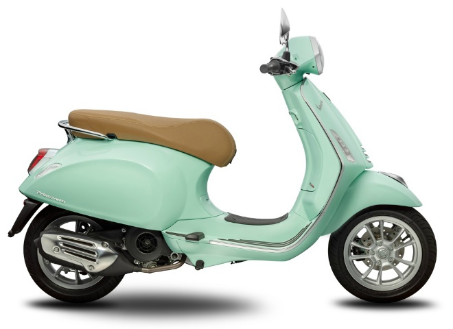 2020 Vespa Primavera tiêu chuẩn xanh bạc hà.