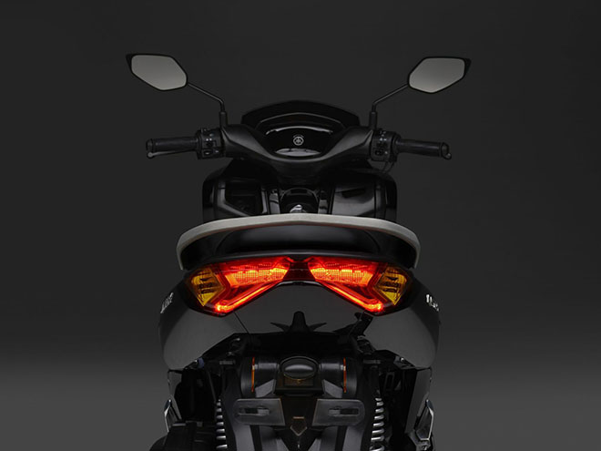 yamaha nmax