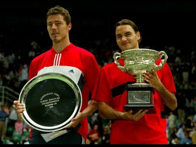 Mùa 2004 khởi đầu cho giai đoạn thống trị tuyệt đối làng quần vợt của Federer