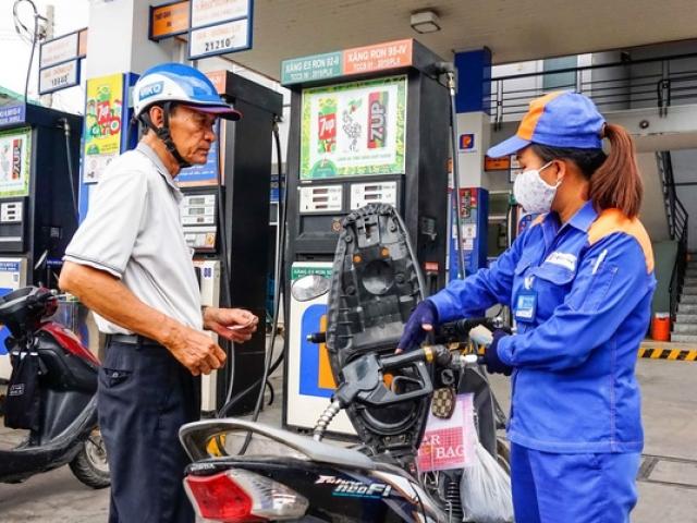 Giá dầu hôm nay 18/4: Bật tăng như vũ bão trước thông tin từ Mỹ và OPEC+