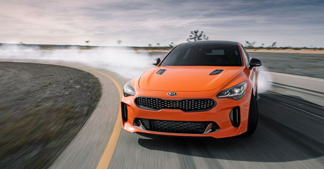 Kia Stinger 2021 nâng cấp động cơ V6 twin-turbo 3.3L mạnh 380 sức ngựa - 1