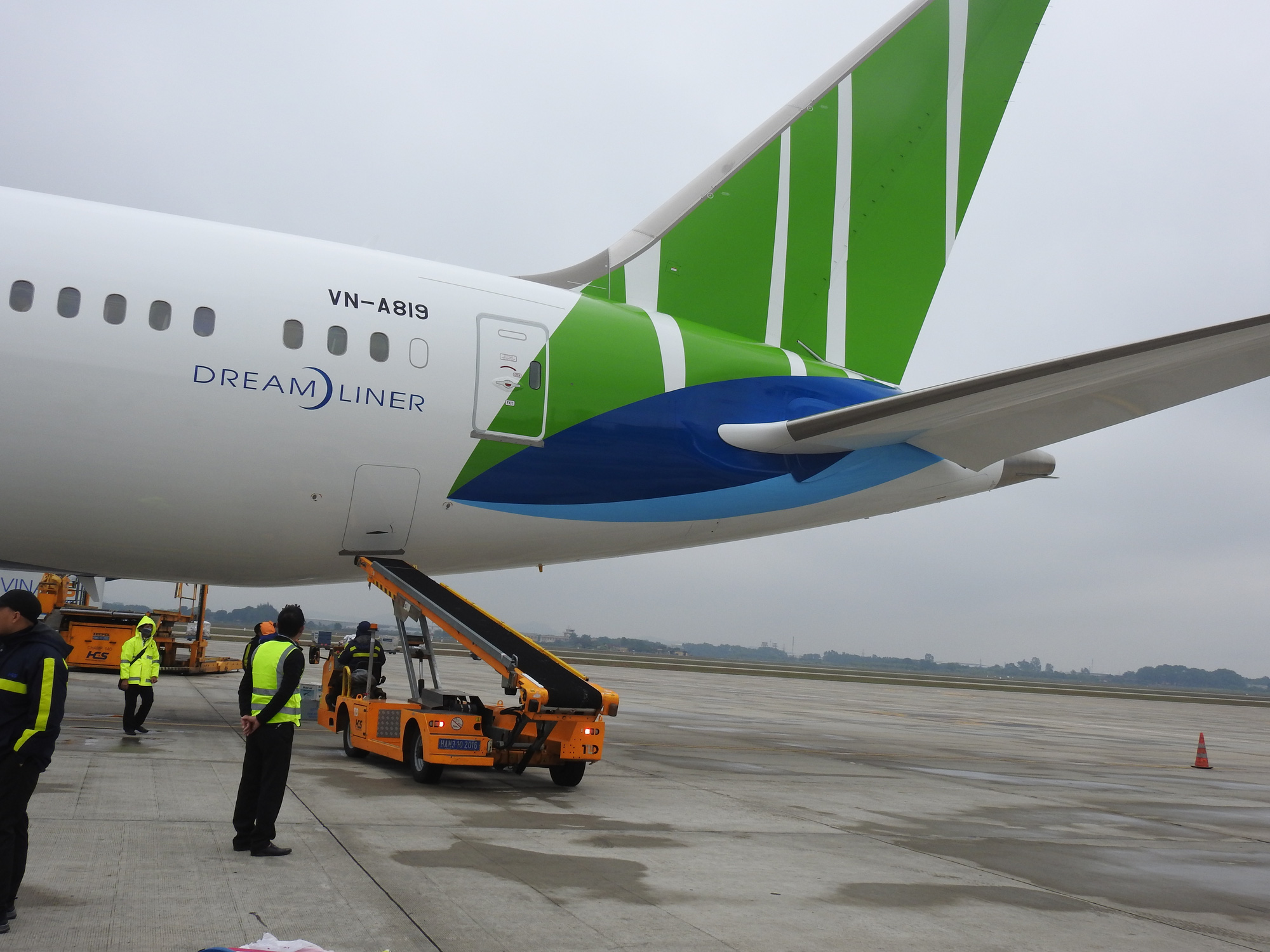 Bamboo Airways khẳng định nội dung "Bamboo Airways đã bán 49% cổ phần cho Trung Quốc" hoàn toàn là giả mạo.