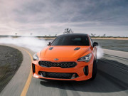 Tin tức ô tô - Kia Stinger 2021 nâng cấp động cơ V6 twin-turbo 3.3L mạnh 380 sức ngựa