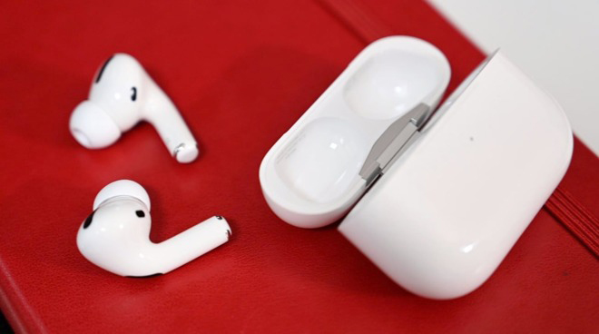 AirPods và MacBook Pro mới sẽ cùng lộ diện vào tháng sau.