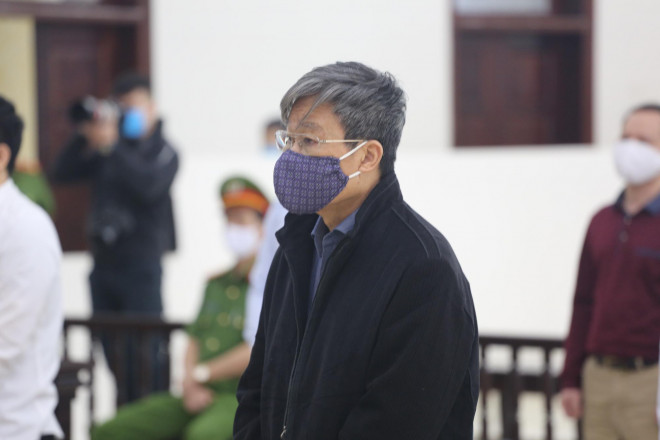 Bị cáo Nguyễn Bắc Son tại phiên toà