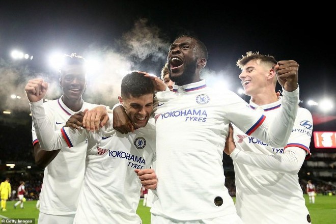 Chelsea có khá nhiều tiền vệ tấn công chất lượng