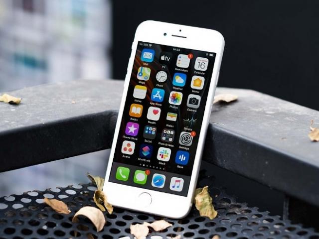Bên ngoài "cổ lỗ" nhưng trong "hiện đại bất ngờ", bạn có nên bán iPhone 6 để sắm mẫu iPhone này?