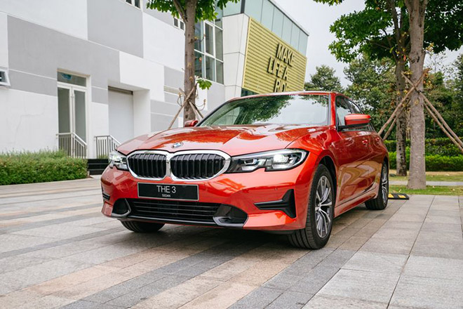 BMW 320i Sport Line