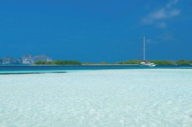 Los Roques, Venezuela: Nằm trên hòn đảo Francisqui thuộc vườn quốc gia Archipelago Los Roques, bãi biển này làm hài lòng những du khách khó tính nhất.
