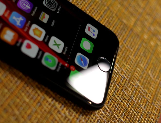 iPhone SE giá từ 11 triệu đồng tại VN liệu có đáng mua? - 1