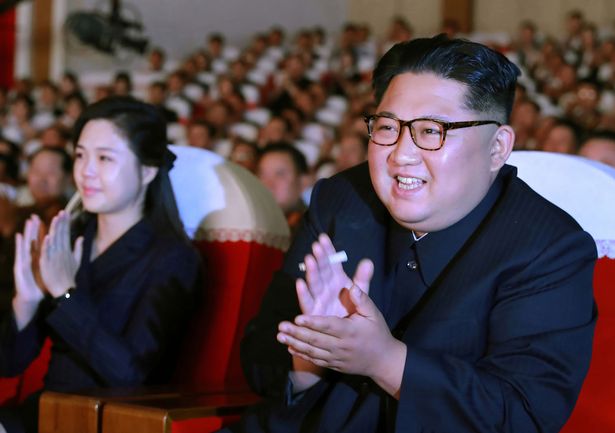 Nhà lãnh đạo Kim Jong Un được cho là có 3 con với Đệ nhất phu nhan Ri Sol Ju.