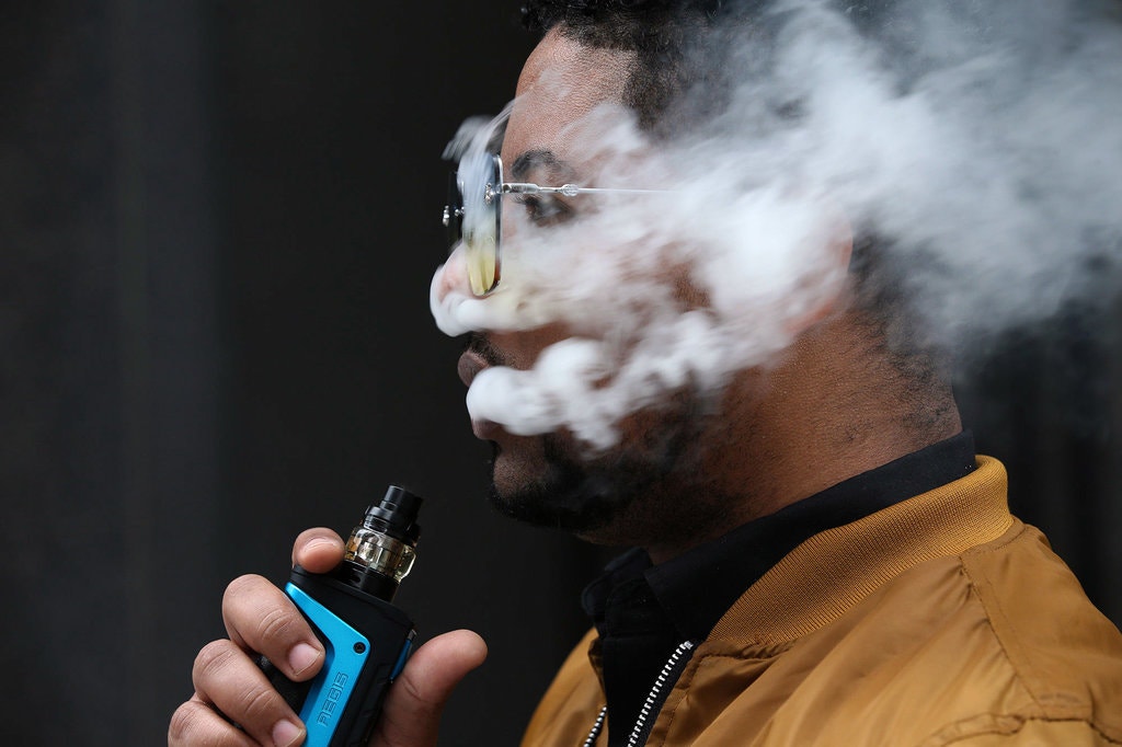 Indonesia có tỷ lệ người hút thuốc vào loại nhiều nhất thế giới (ảnh: Reuters)