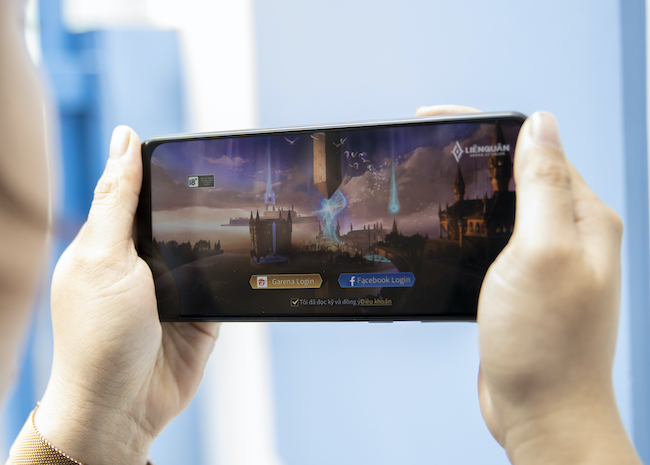 Bên cạnh đó, vi xử lý thông minh Exynos 9611 trên Galaxy M21 sẽ hỗ trợ chụp ảnh,&nbsp;chơi game dễ dàng hơn.