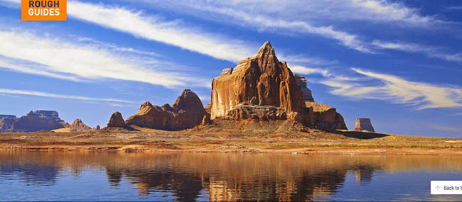 Lake Powell, Utah/Arizona: Hồ Powell trên thực tế là một hồ chứa nhân tạo. Nước màu ngọc lam tương phản với màu đỏ của những tảng đá xung quanh hồ tạo nên một cảnh quan tuyệt đẹp.
