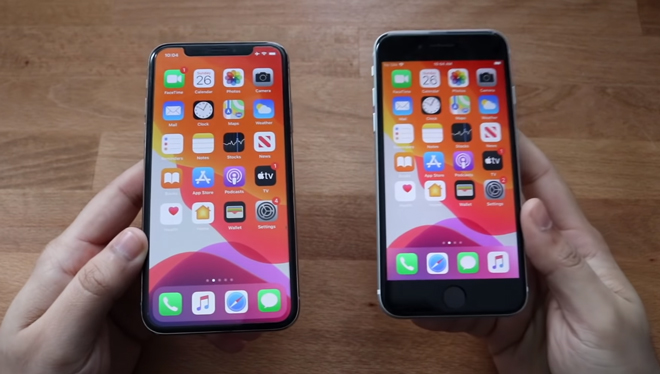 Màn hình của iPhone X rộng hơn hẳn.