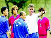 Bóng đá - Park Hang-seo, mẫu ADN của &quot;phù thủy&quot; Hiddink