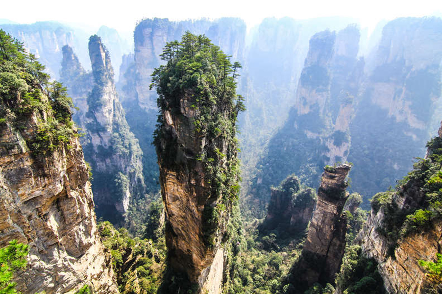 Những ngọn núi đặc biệt nhất Trung Quốc khiến du khách mê mẩn - 4