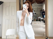 Thời trang - &quot;Mỹ nhân từ chối 700 tỷ&quot; diện blazer đầy thần thái