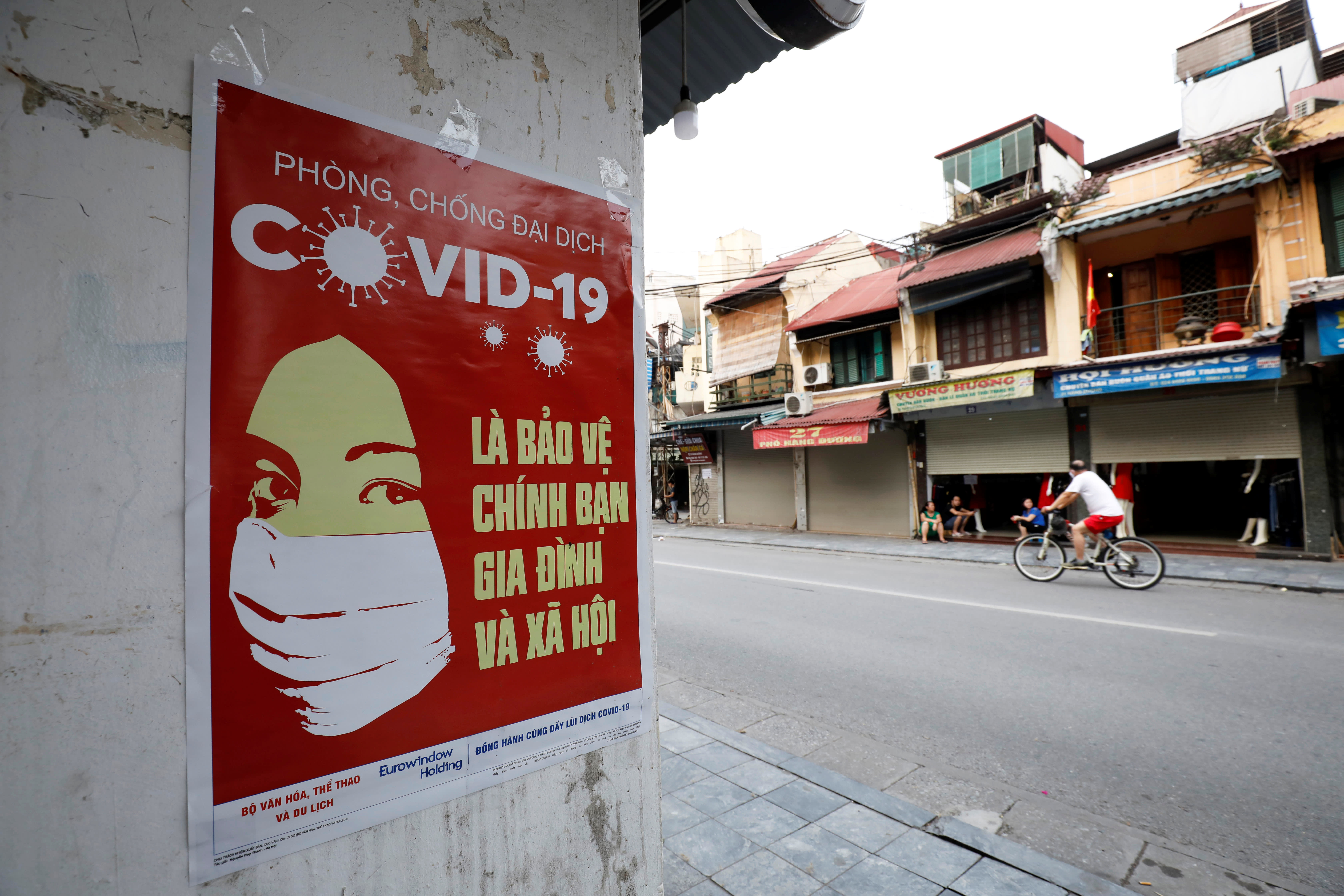 Nỗ lực chống dịch Covid-19 của Việt Nam được WHO ghi nhận và khen ngợi. Ảnh: Reuters
