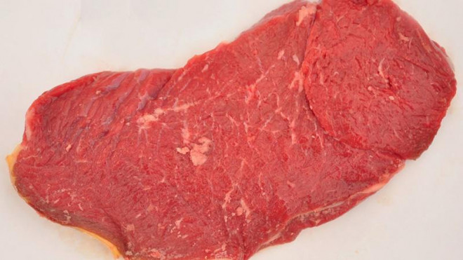 Thịt mông nhiều nạc, để hầm thì phù hợp