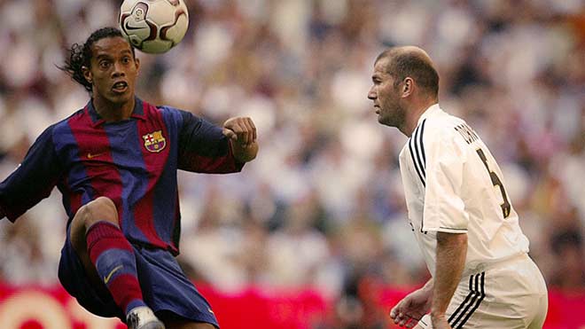 Ronaldinho &amp; Zidane trong một trận El Clasico
