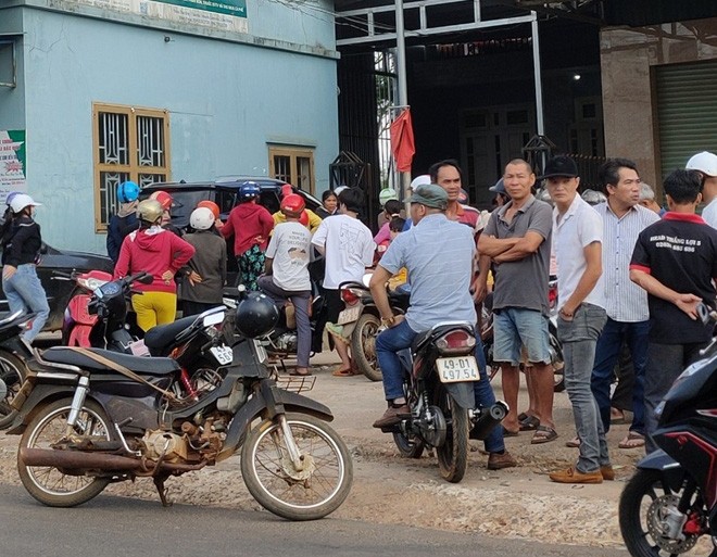 Người dân bàng hoàng khi hay tin ông Minh bị bắt giữ