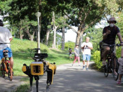 Công nghệ thông tin - Singapore thả “chó robot” ra công viên để nhắc nhở người dân trong mùa dịch Covid-19