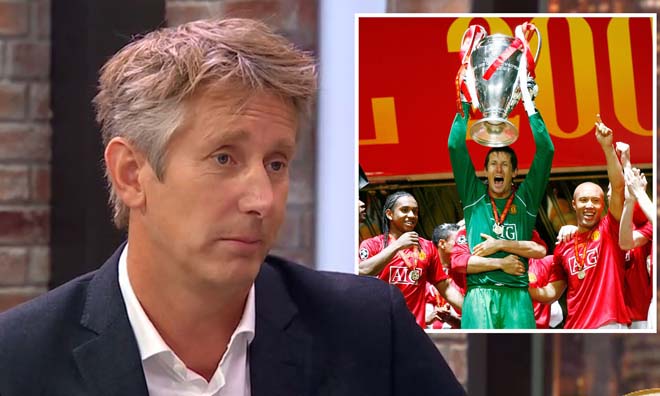 Van der Sar có nên trở lại Old Trafford?