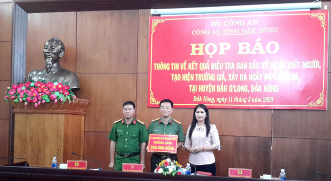 UBND tỉnh Đắk Nông thưởng nóng ban chuyên án 200 triệu đồng.