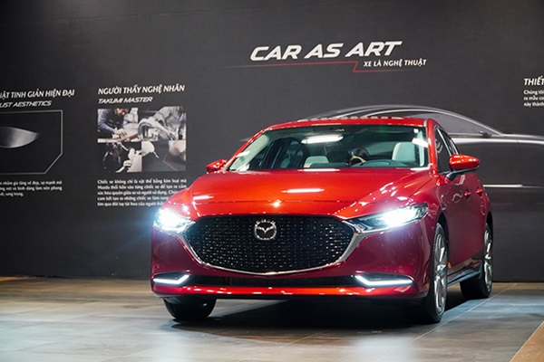 Mazda 3 1.5L Premium bản 2020 màu đỏ