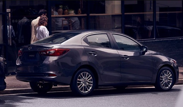 Mazda 2 2020 bản Sedan