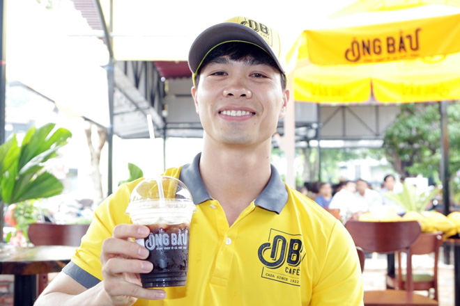 Công Phượng là một cầu thủ khá sành cà phê và đặc biệt ấn tượng với cà phê Ông Bầu.