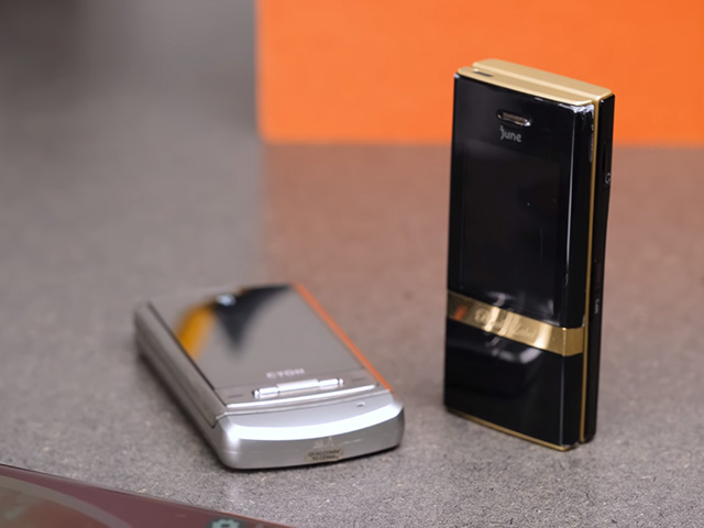 Video: Đập hộp LG Velvet 5G thiết kế mới lạ