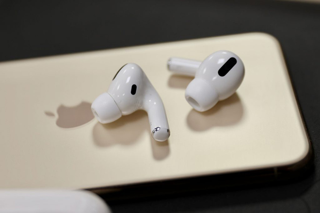 Apple cũng được cho là có kế hoạch sản xuất tai nghe AirPods tại Việt Nam.