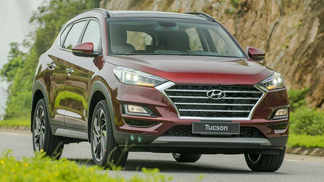Tại một số đại lý Hyundai trên địa bàn Hà Nội, giá bán Hyundai Tucson đang được ưu đãi mạnh