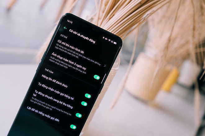 Rất nhiều tùy chọn thông minh trên OPPO Reno3 để bạn có thể thao tác nhanh mà không cần chạm tay lên màn hình