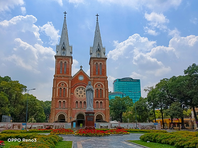 Độ phân giải cao còn góp phần cải thiện độ sắc nét khi bạn xem ảnh trên các thiết bị như smartphone, laptop nữa đấy