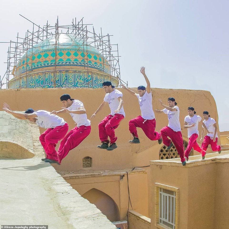 Japalaghy phô diễn kỹ năng parkour mạo hiểm. Ảnh:&nbsp;Alireza Japalaghy Photography