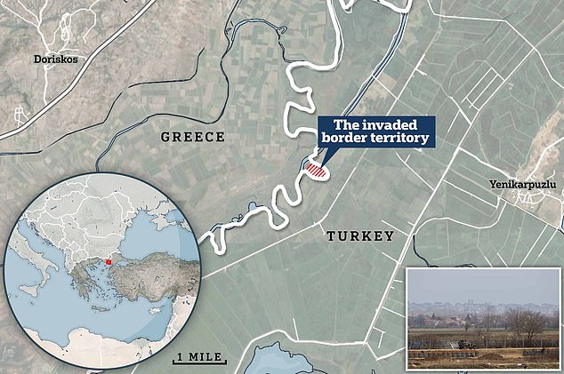 Vùng gạch chéo màu đỏ là khu vực binh sĩ Thổ Nhĩ Kỳ mới tràn qua lãnh thổ Hy Lạp.
