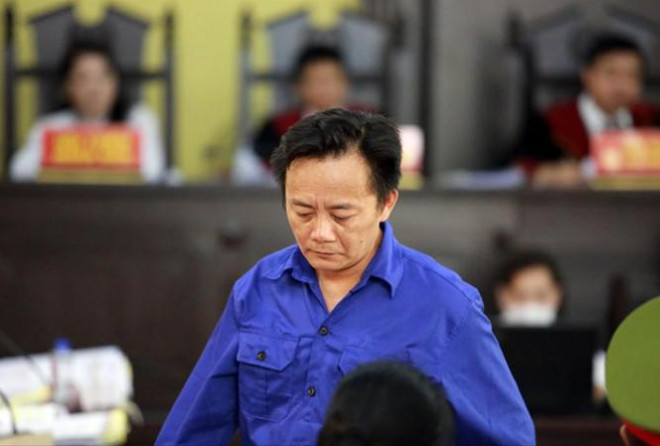 Bị cáo Nguyễn Minh Khoa tại tòa ngày 23/5