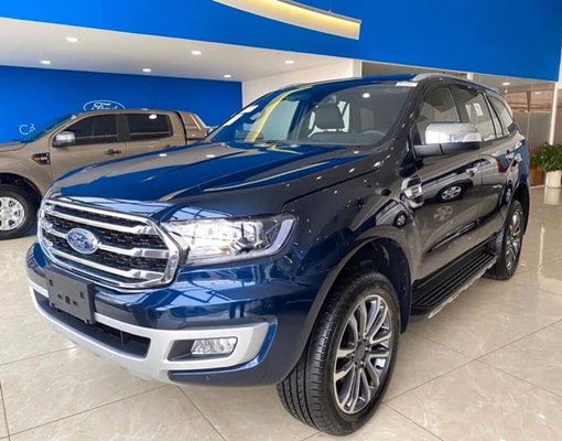 Ford Everest Titanium 2.0AT 4x4