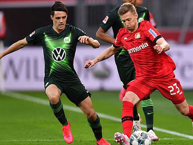 Wolfsburg chơi chặt chẽ, chờ cơ hội và đã thành công