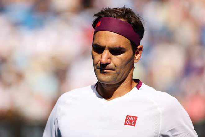 Roger Federer bị chỉ trích vì chúc mừng bình luận viên Alan Jones