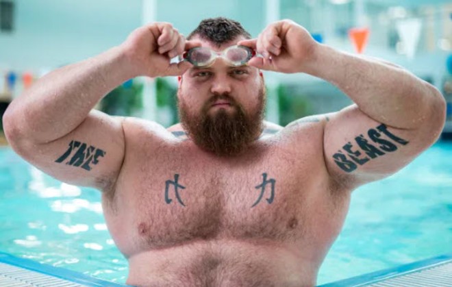 Eddie Hall&nbsp;mất kỷ lục chỉ sau 4 năm