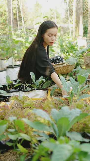 Vợ chồng trẻ rủ nhau bỏ phố về quê xây nhà 100 triệu, sở hữu đàn chó mèo “vạn người mê” - 7